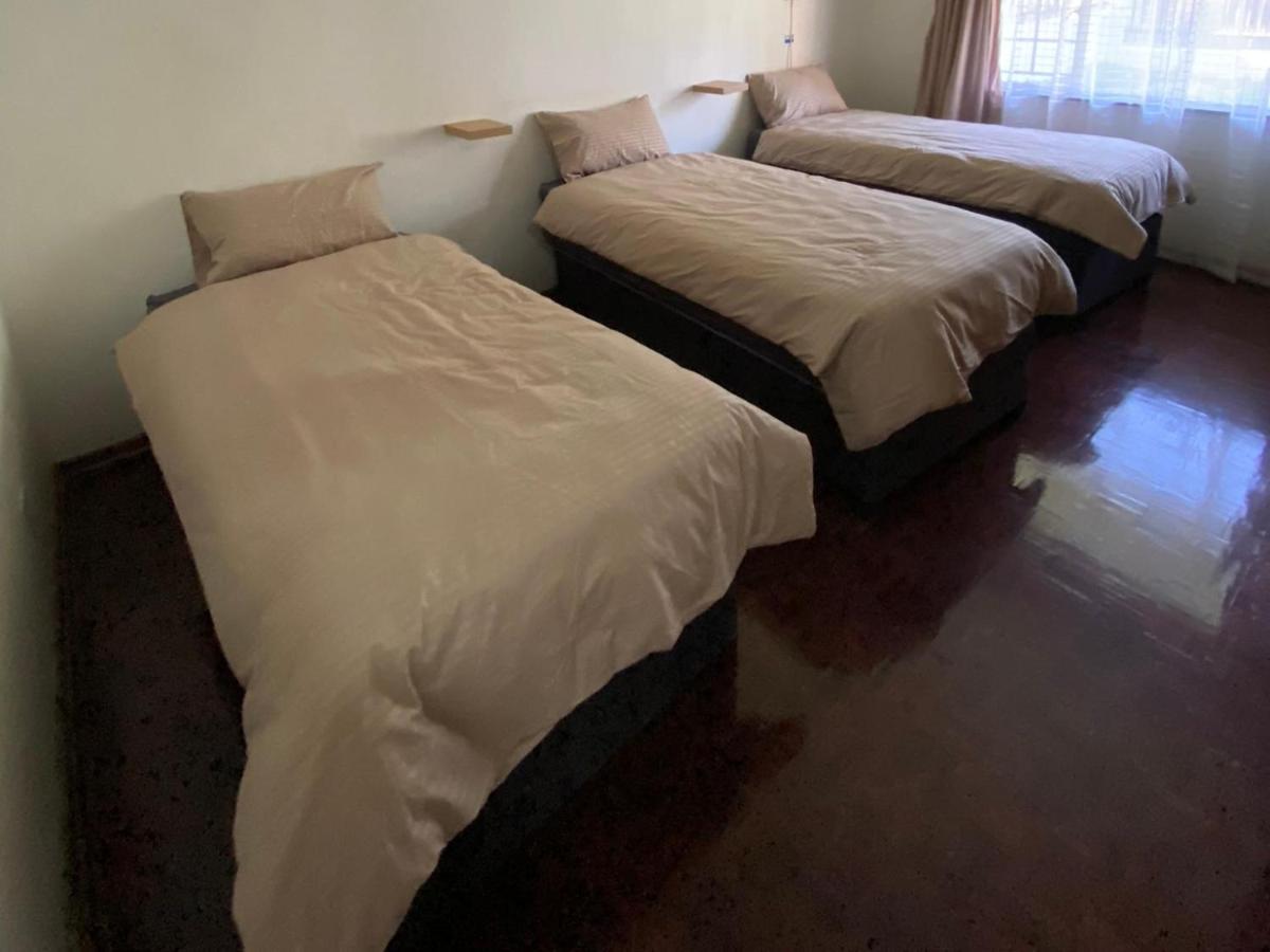 Simbia Contractors Apartment Vaalpark