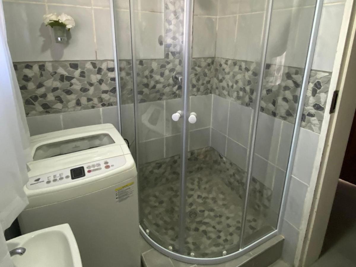 Simbia Contractors Apartment *